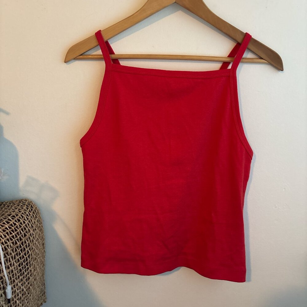 Doen Angie Tank in Scarlet - Picture 12 of 15